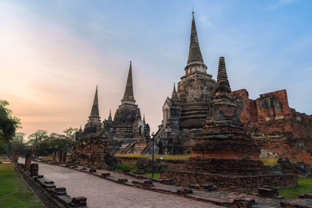 Var ska man bo i Ayutthaya? De bästa hotellen i alla prisklasser
