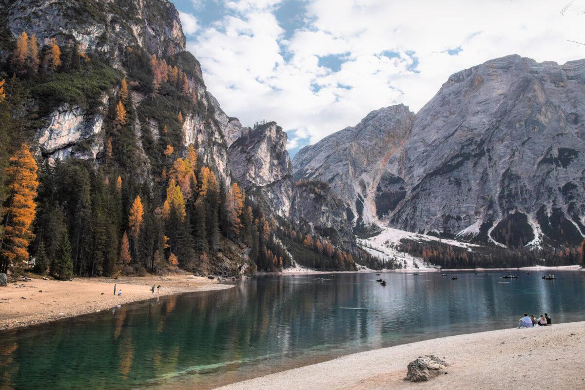 Var ska man bo i Dolomiterna med barn? Bästa familjevänliga hotellen och områdena